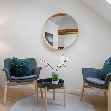 Forenom Serviced Grieg Appartement *